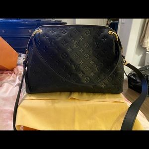 LOUIS VUITTON
Empreinte Ponthieu PM Black
